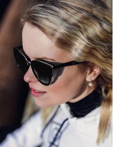 Sollary Black