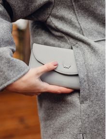 Cloren Grey