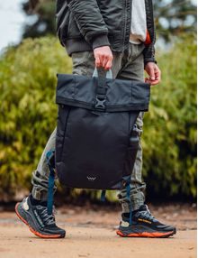 Neil Flow Black