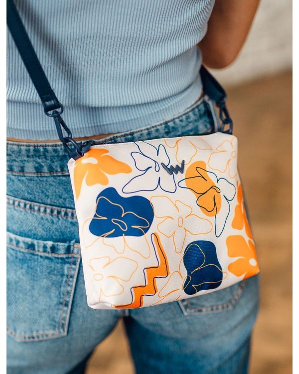 Nuria Flowers Line Apricot