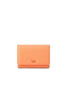 Ryanne Apricot